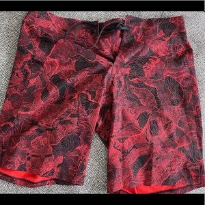 Lululemon 9”board shorts